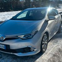 Toyota Auris 1.8 Hybrid