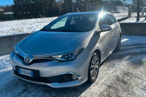 Toyota Auris 1.8 Hybrid