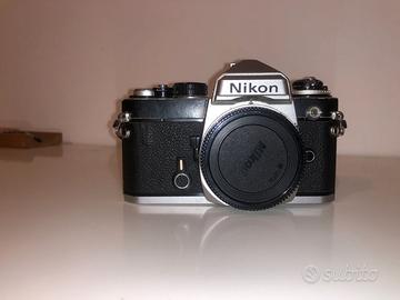 NIKON FE440623 CORPO NIKON F80 CORPO