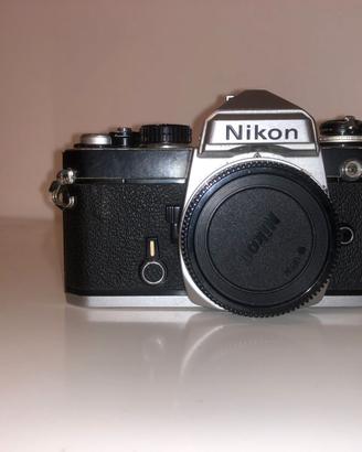 NIKON FE440623 CORPO NIKON F80 CORPO