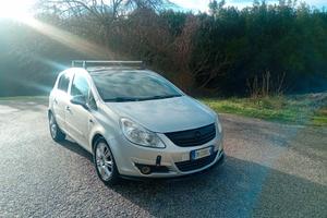 Opel Corsa 1.2 5 porte Cosmo
