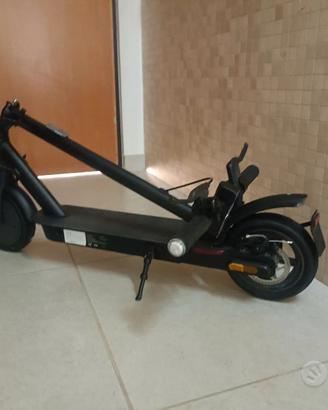 Monopattino elettrico E9PRO