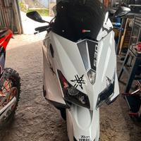 Yamaha t max 530