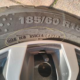 Gomme estive 185/60 R15 88T anno 2025 seminuove