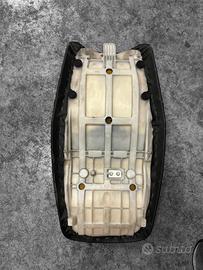 Sella per Yamaha XJR 1300