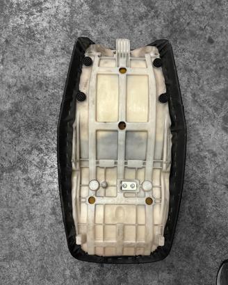 Sella per Yamaha XJR 1300