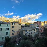 4 LOCALI A GENOVA
