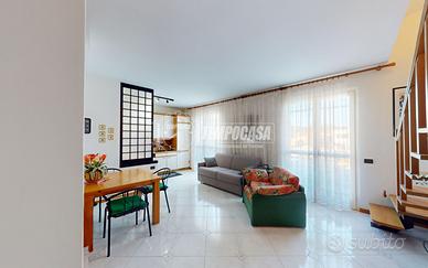 Bilocale con box auto