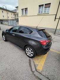 Alfa Romeo giulietta 2011