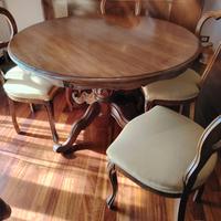 tavolo in legno inzio anni 70 + 6 sedie imbottite