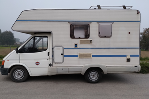 Camper mansardato riviera 2500 aspirato