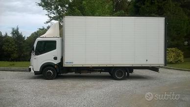 Renault Maxity 130 DXi