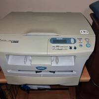 Brother DCP 7010 - Stampante laser a colori 3 in 1