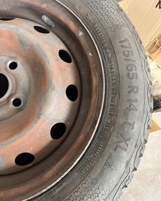 Gomme complete di cerchioni 175/65 R14 T XL