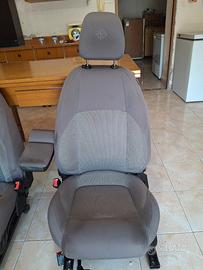 Sedili Alfa Romeo Giulietta grigi