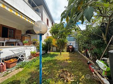 Lavinio - villino bilivelli