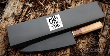 Coltello da cucina THC.6078

LIVING CARBON 