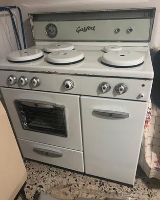 Cucina vintage modernariato GASFIRE