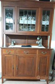 Credenza stile Liberty ristrutturata