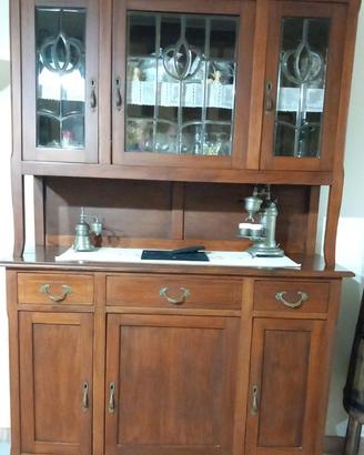 Credenza stile Liberty ristrutturata