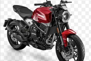 Moto morini seiemmezzo str 650