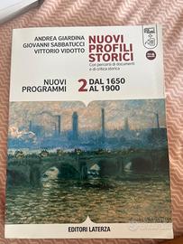 libro di storia  “ nuovi profili storici” 2