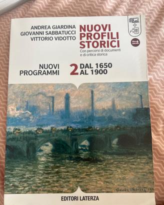 libro di storia  “ nuovi profili storici” 2