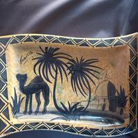 Tunisia ceramica con cammelli