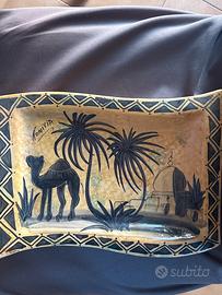 Tunisia ceramica con cammelli