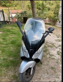 Aprilia Atlantic 200