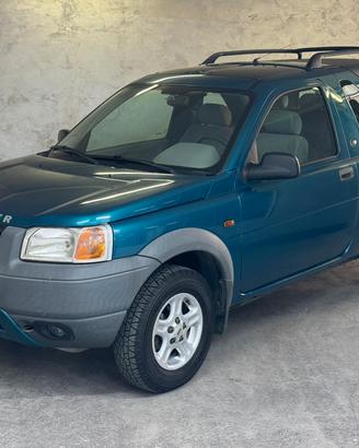 Land Rover Freelander 2.0 TD cat 3p. Hardback
