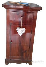 mobile d' antiquariato