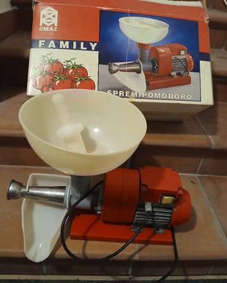 Macchina spremipomodoro FAMILY