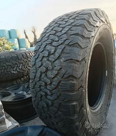 4 Gomme BF Goodrich 315 70 17 KM2