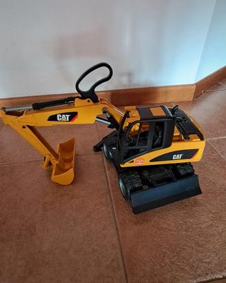 CATERPILLAR BRUDER