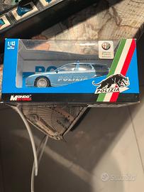 Modellino Alfa romeo 159 sportwagon Polizia 1/43