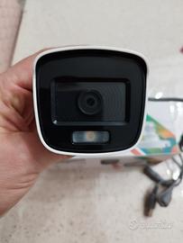 2 telecamere hikvision bullet 2mpx ColorVu