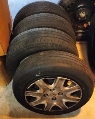 4 GOMME  185*65*R15 CON CERCHI