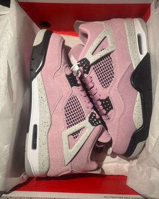 Jordan 4 rosa