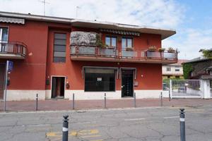 Immobile di 90 m² con 4 locali a Basiano