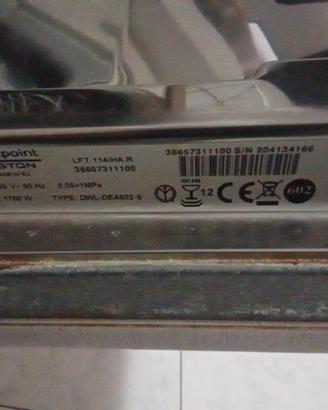  lavastoviglie Ariston Hotpoint €300 trattabi