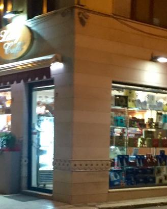 Attività di Pasticceria Caffetteria