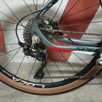 MTB in carbonio 
