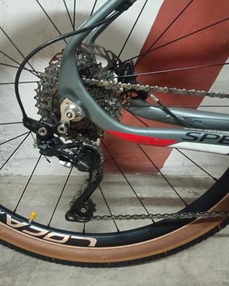 MTB in carbonio 