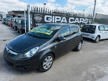 Opel Corsa 1.2 5 porte Cosmo
