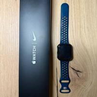 Apple Watch SE 2ª generazione Nike edition 44 mm