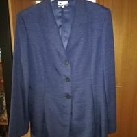 completo giacca e pantalone marca Victoria nuovo 