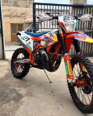 Ktm exc 300 six days