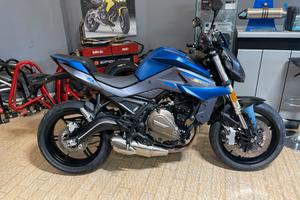 QJ Motor SRK 700 PRONTA CONSEGNA DISPONIBILE ULTIM