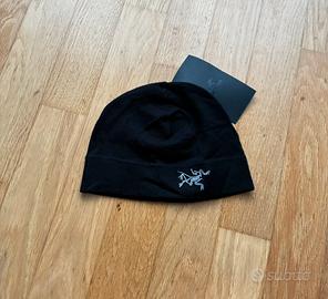 beanie arc teryx rho